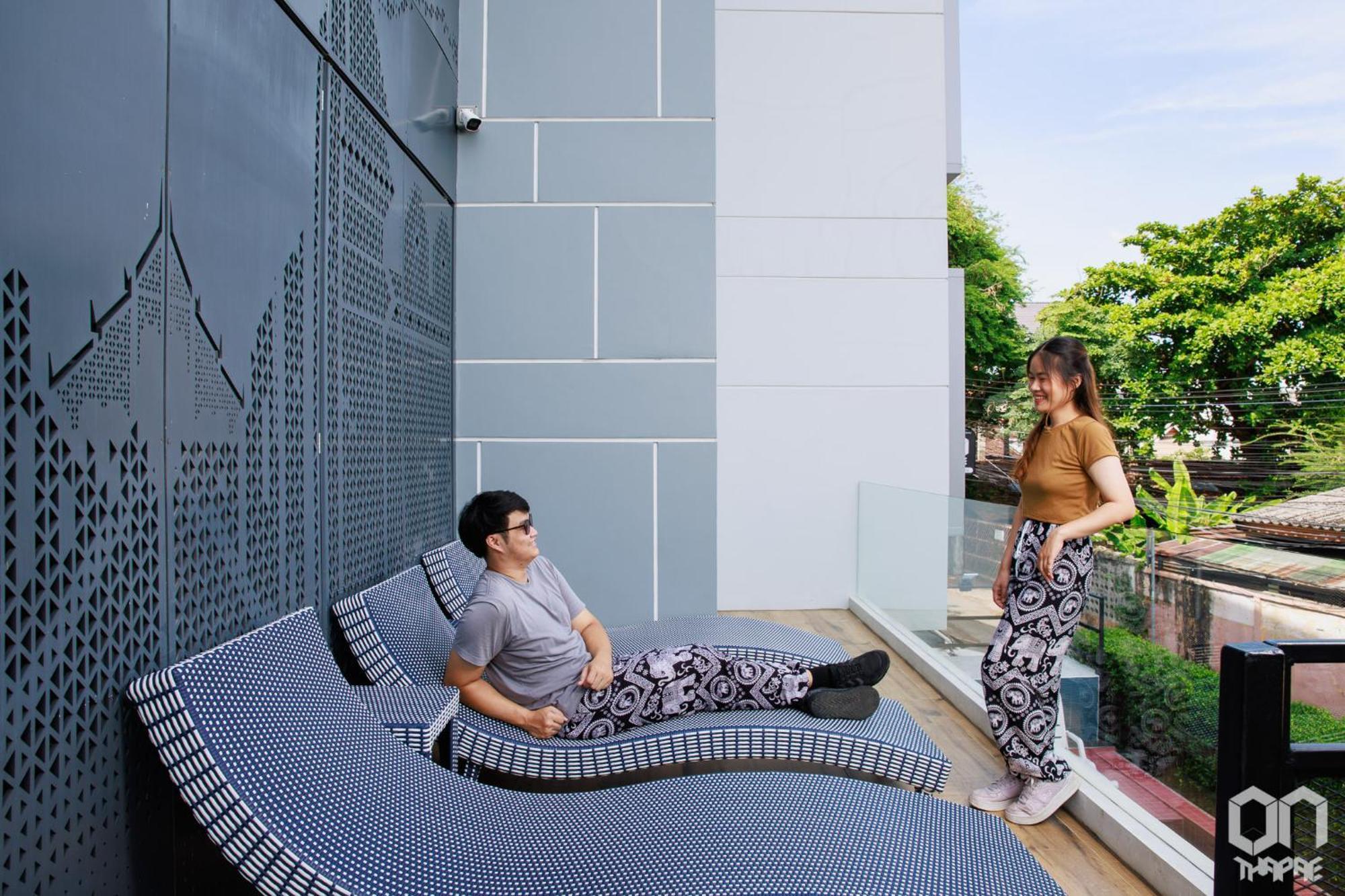 On Thapae Gate Chiangmai Hotel Chiang Mai Exterior photo
